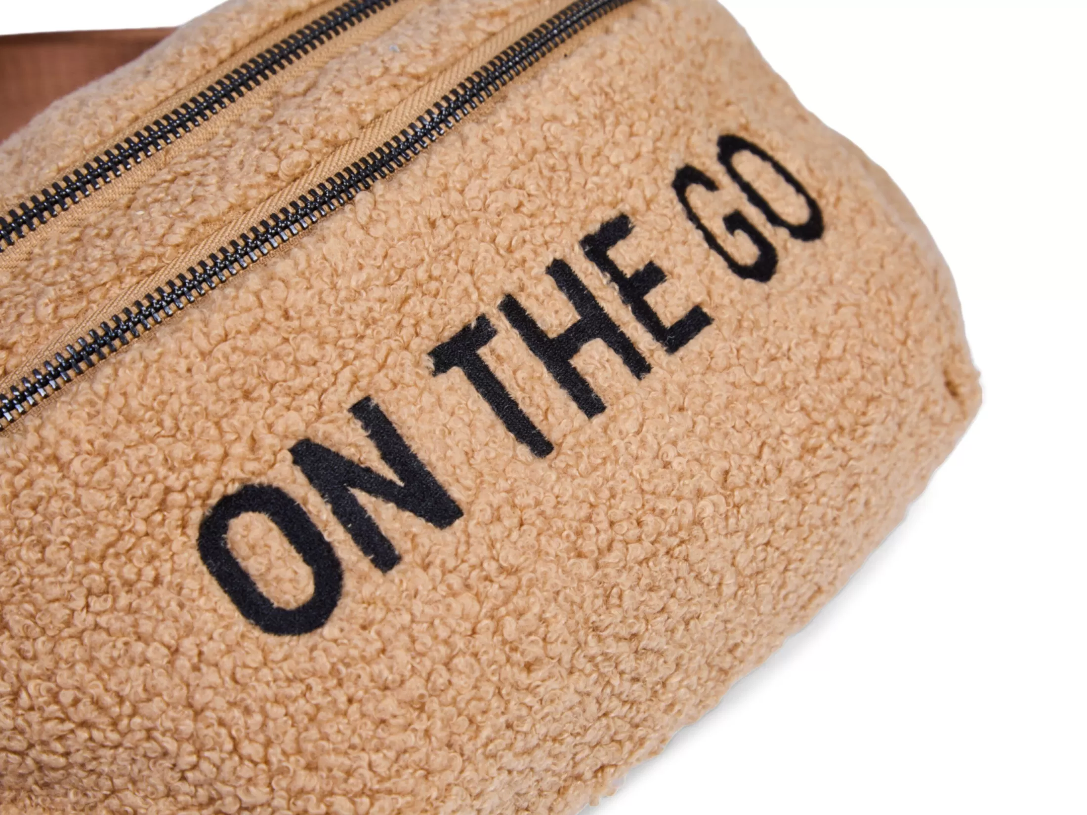 Shop Banana Bag On The Go Sac De Hanche - Teddy Brun Banana Bag | Banana Bag