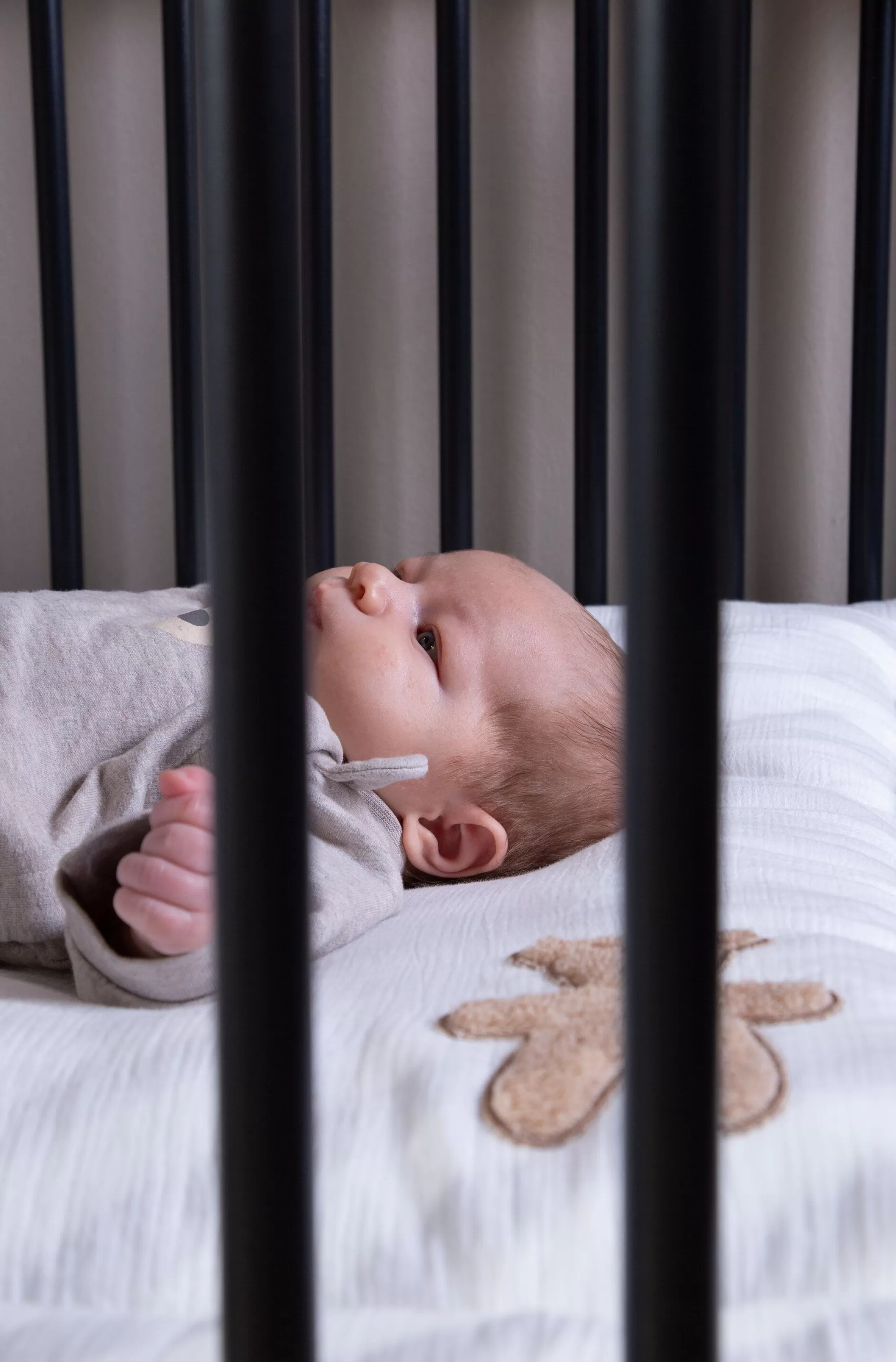 parc___roues__x_cm__bois__noir_3.webp Discount Parc 97 + Roues - 95x75 Cm - Bois - Noir Parcs