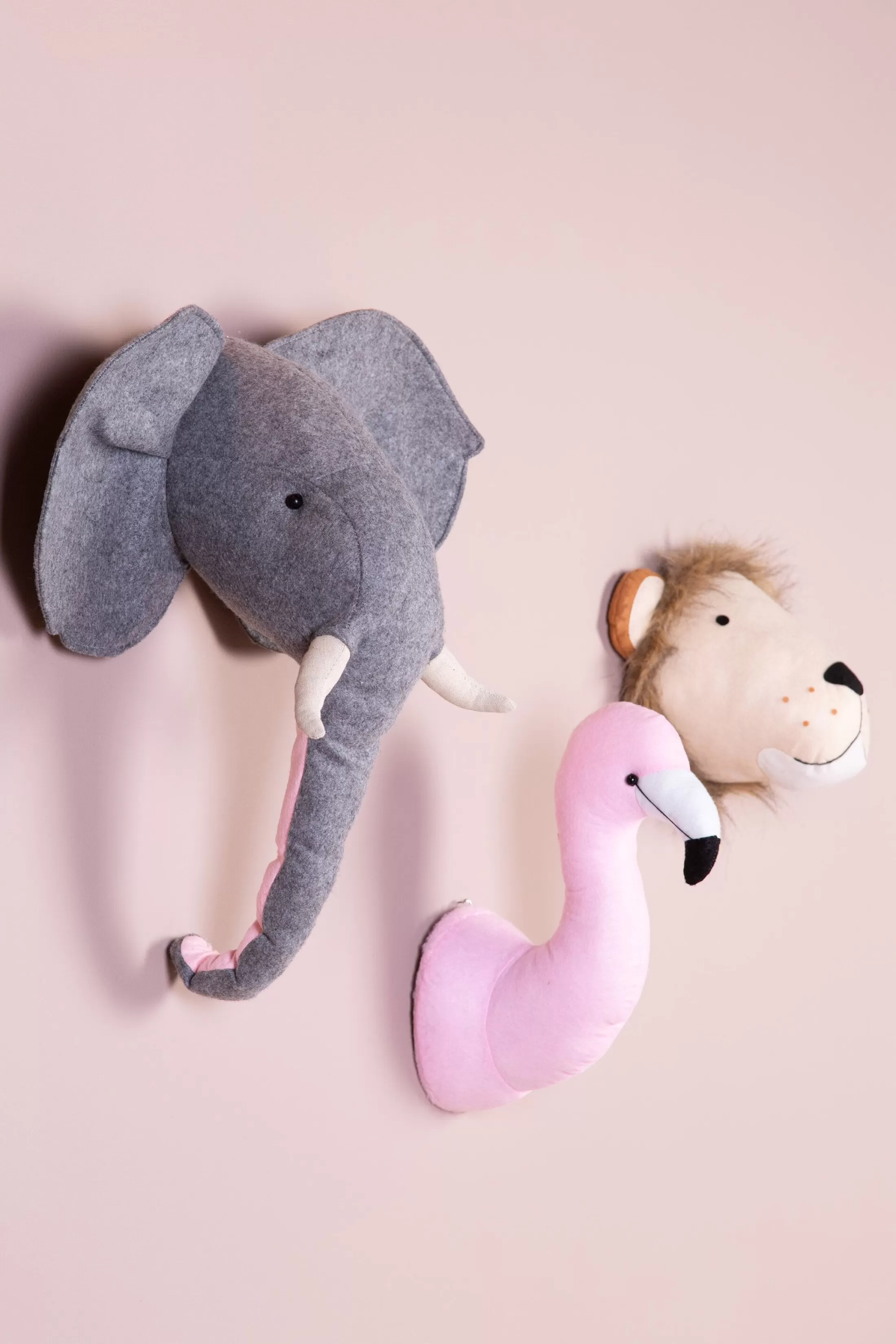 trophe_elephant__feutre__dcoration_murale_2.webp Store Trophée Elephant - Feutre - Décoration Murale Trophées